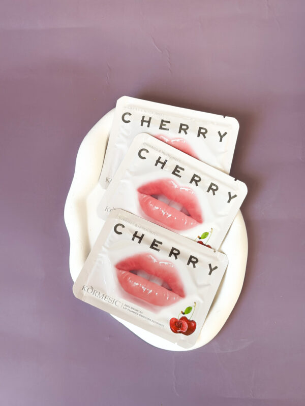 IMG_8532 ماسك الشفتين خلاصة الكرز